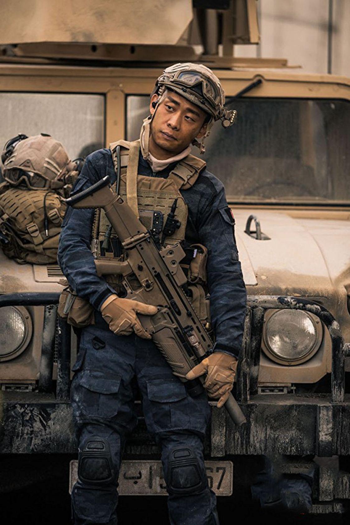 《红海行动》想成为蛟龙突击队的队员有多难？身体条件不能太差