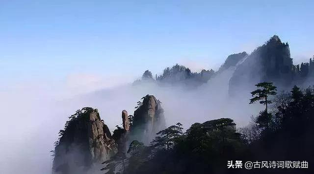 100首描写华夏名山的古诗词，每一首写尽了祖国的大好河山