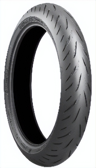 普利司通BATTLAX® HYPERSPORT S22轮胎助力探索摩托车新纪元