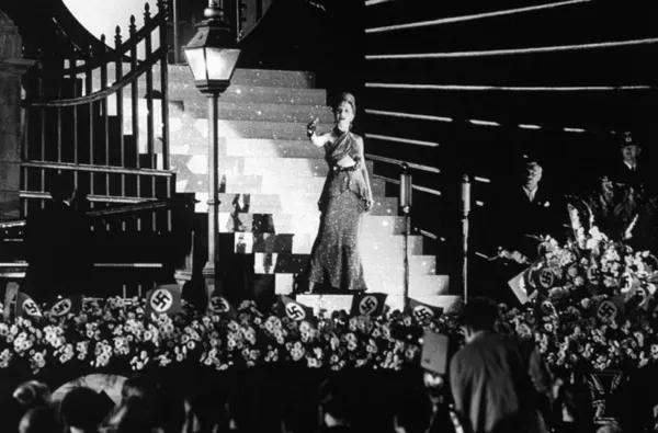 世界电影（0112）联邦德国电影《莉莉玛莲》（1981）剧照欣赏