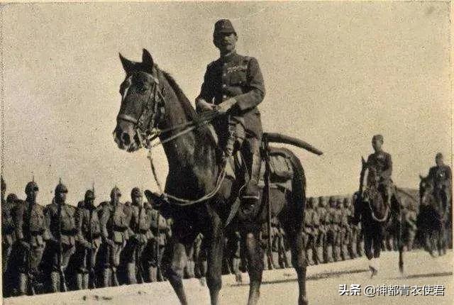 侵华日军战犯，7名被处绞刑，10名被枪决，行刑前各个丑态倍出