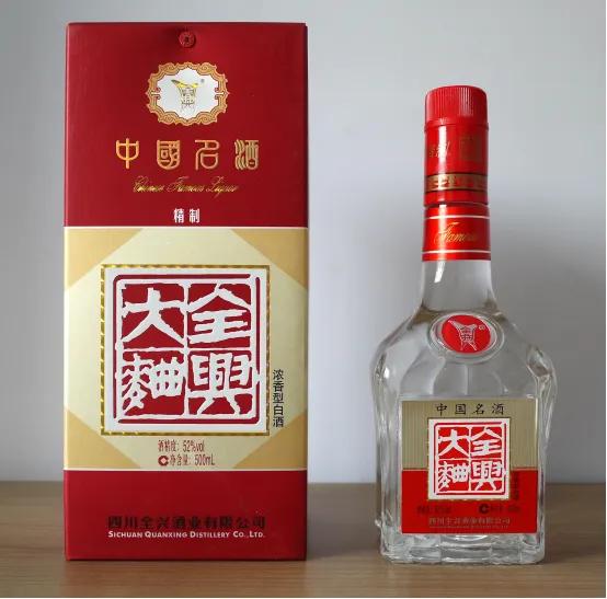 20块钱一瓶的纯粮酒能喝吗？行家：标有GB/T10781，也得谨慎购买