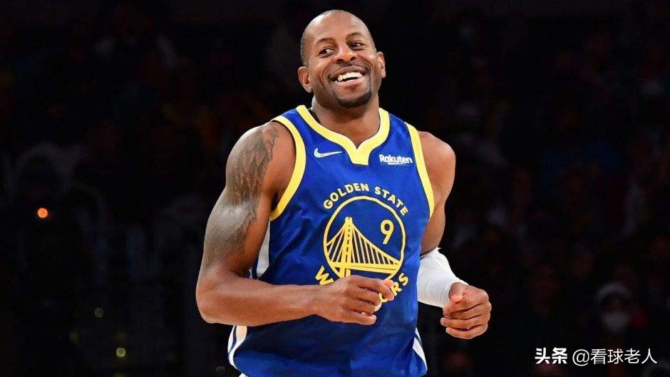 nba球员都有哪些号位(篮球常识篇1：场上5个位置，正在逐渐多样化，人人皆可当中锋)