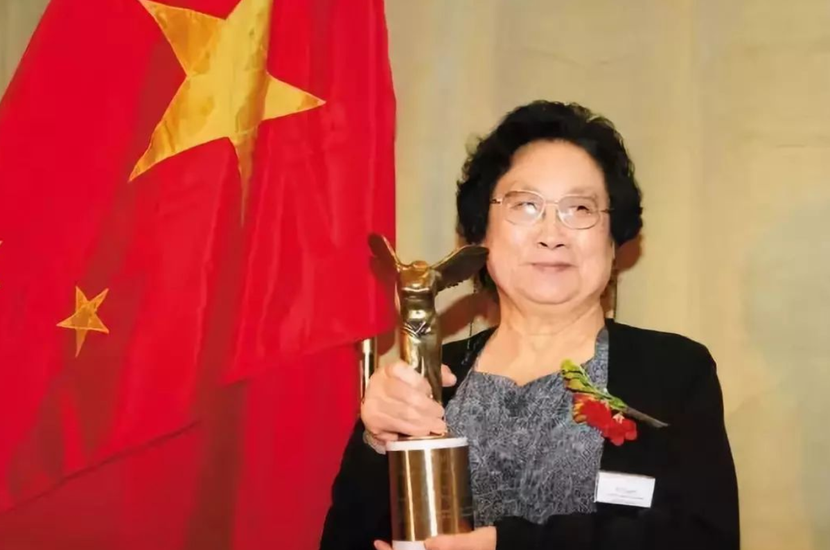 维特里希：诺贝尔化学奖得主，拿到中国绿卡和获得诺贝尔一样开心