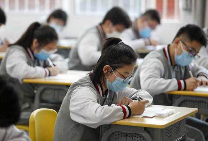 高三一模多少分，才有希望考上一流大学？20年任教班主任给出答案