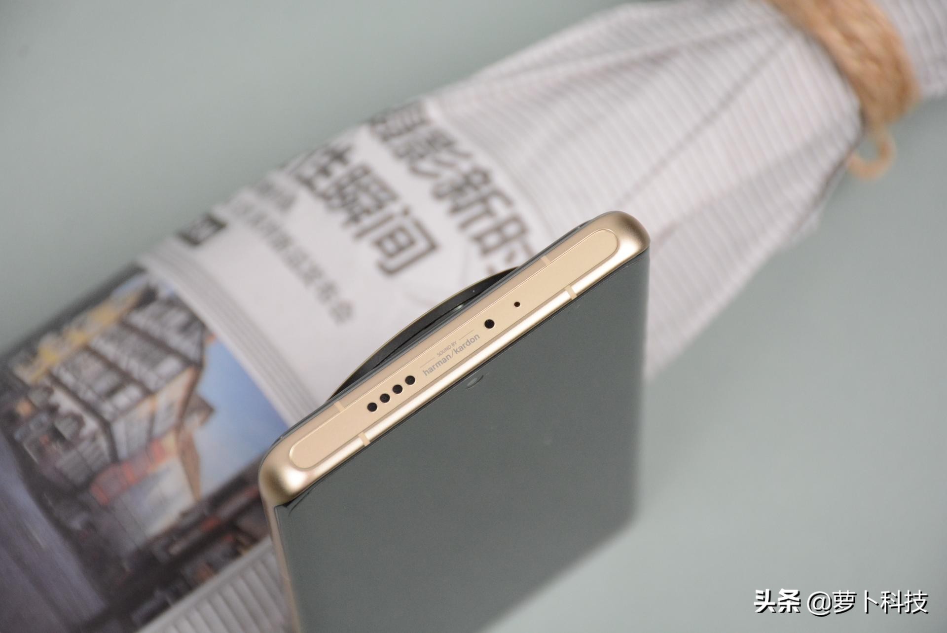 小米12S Ultra，降维打击还是手机拍照天花板？