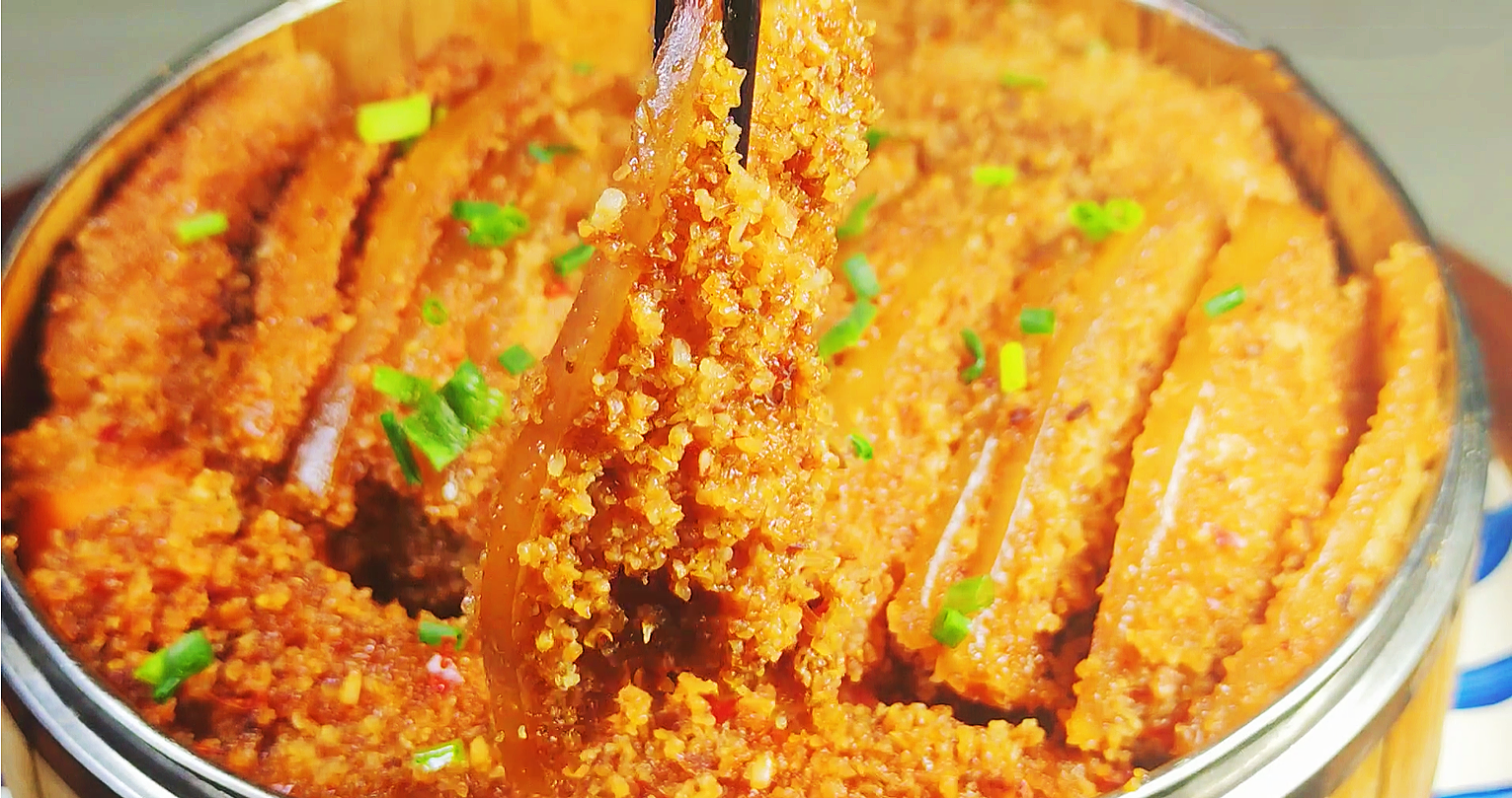 就地过年，年夜饭16道传统吉祥菜，南北方朋友都爱吃，丰盛不浪费