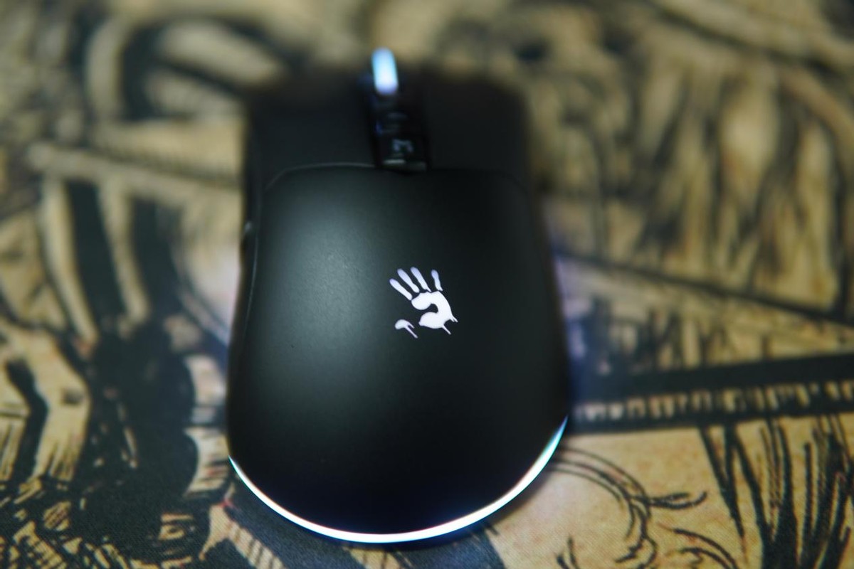 血手幽灵ES9Pro入手实测，极致人性化的上分神器