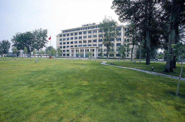 地理科学类专业：原来属于理学门类，毕业后不当老师还有出路吗？