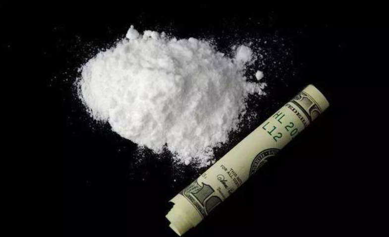 重庆一窍不通三姐妹长期贩毒，年薪60万招聘军师，他们经历了什么