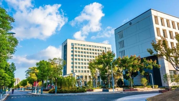 走出著名创业投资人，多位董事长！近日，上海这所高校获评A级！