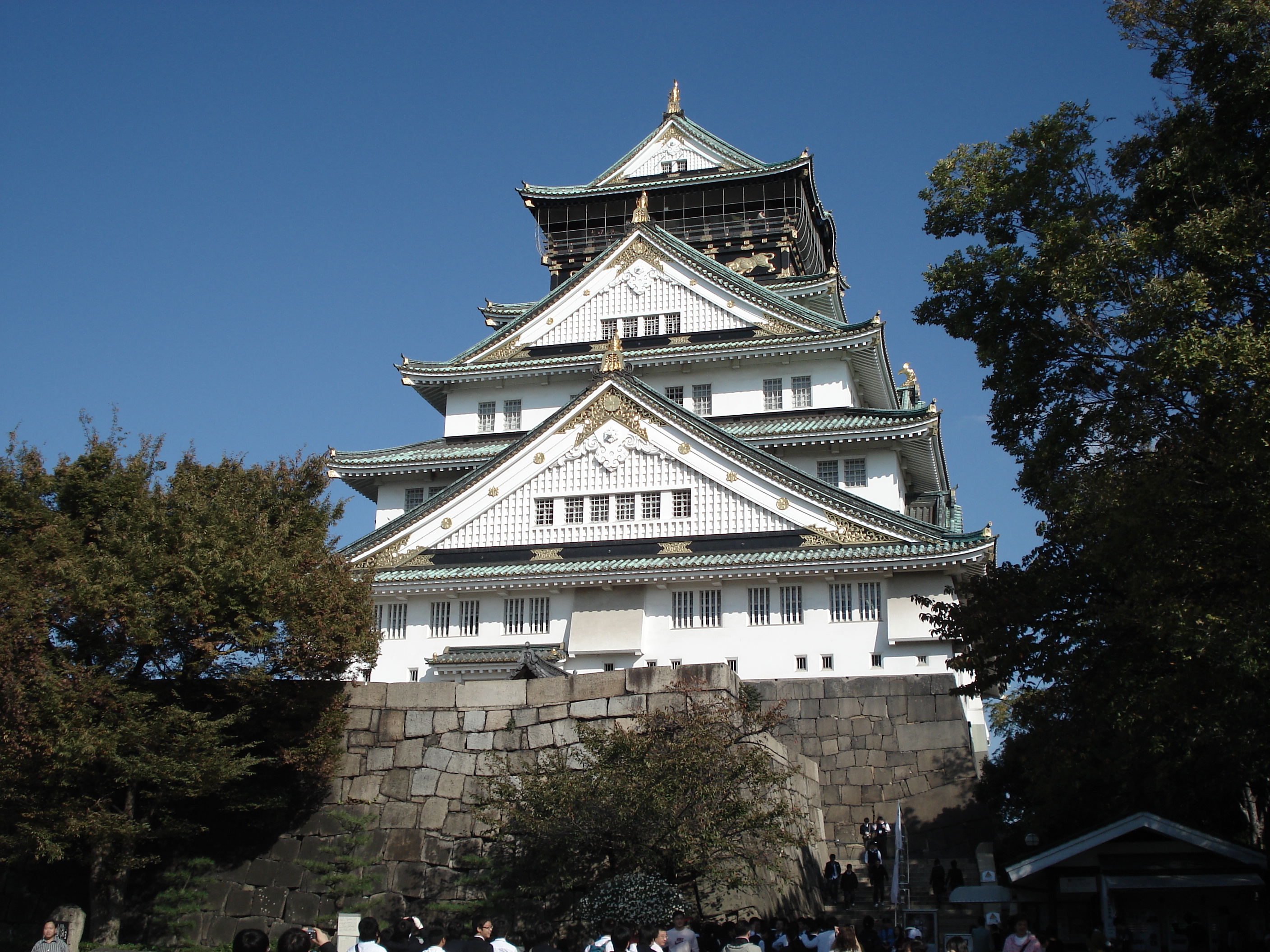 日本大阪旅游，逛“心斋桥”步行街，看大阪古城与街景