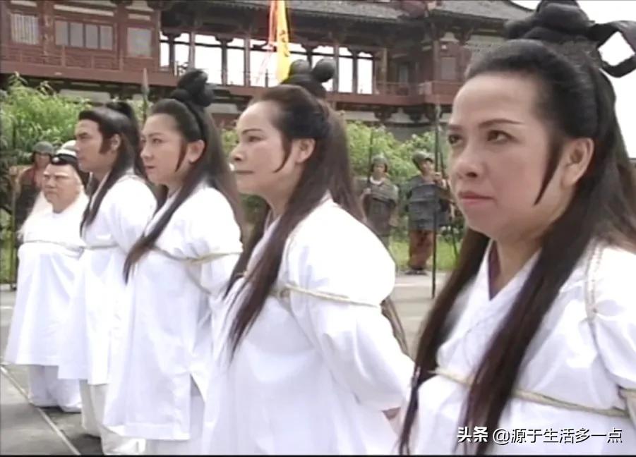 碧血青天杨家将：混搭杨家将、包青天两大北宋IP，乱七八糟的好看