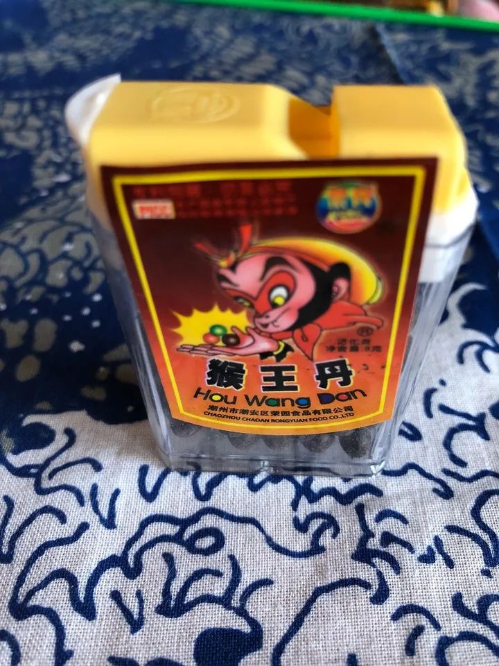 小时候吃的零食，到底有多野？