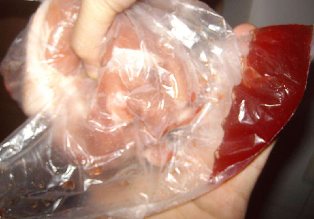 吃肉要避免“注胶肉”，注胶肉和普通肉有啥区别？仔细看3个差别