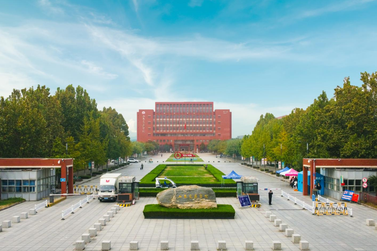 全国交通类大学开设美术设计类专业有多少所？有哪些专业特点