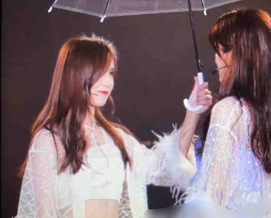 SNH48金曲大赏：8个舞台登上热搜，3对曾经的CP有你的意难平吗？