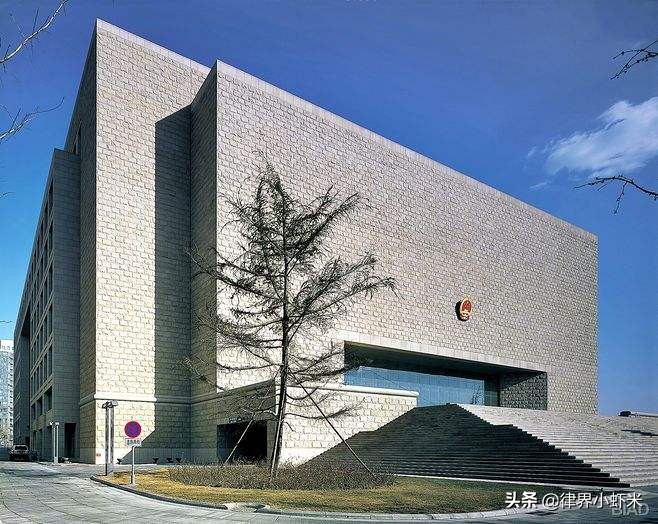 美国乔丹与国货乔丹的恩怨情仇，八年百起案件，乔丹体育终改名