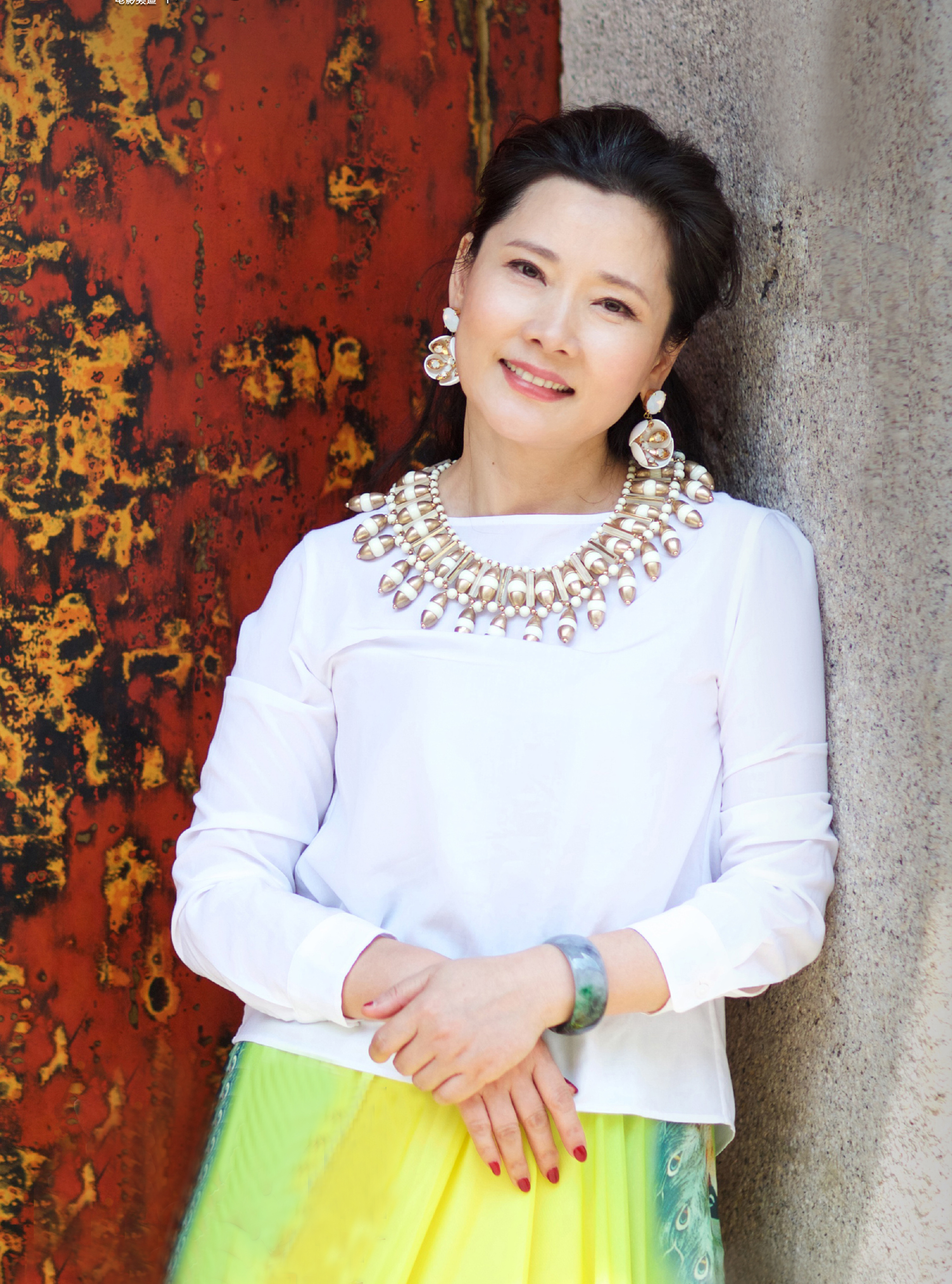 谁说她们只能演妈妈？这9位女星年轻时颜值惊人，不输现在流量花