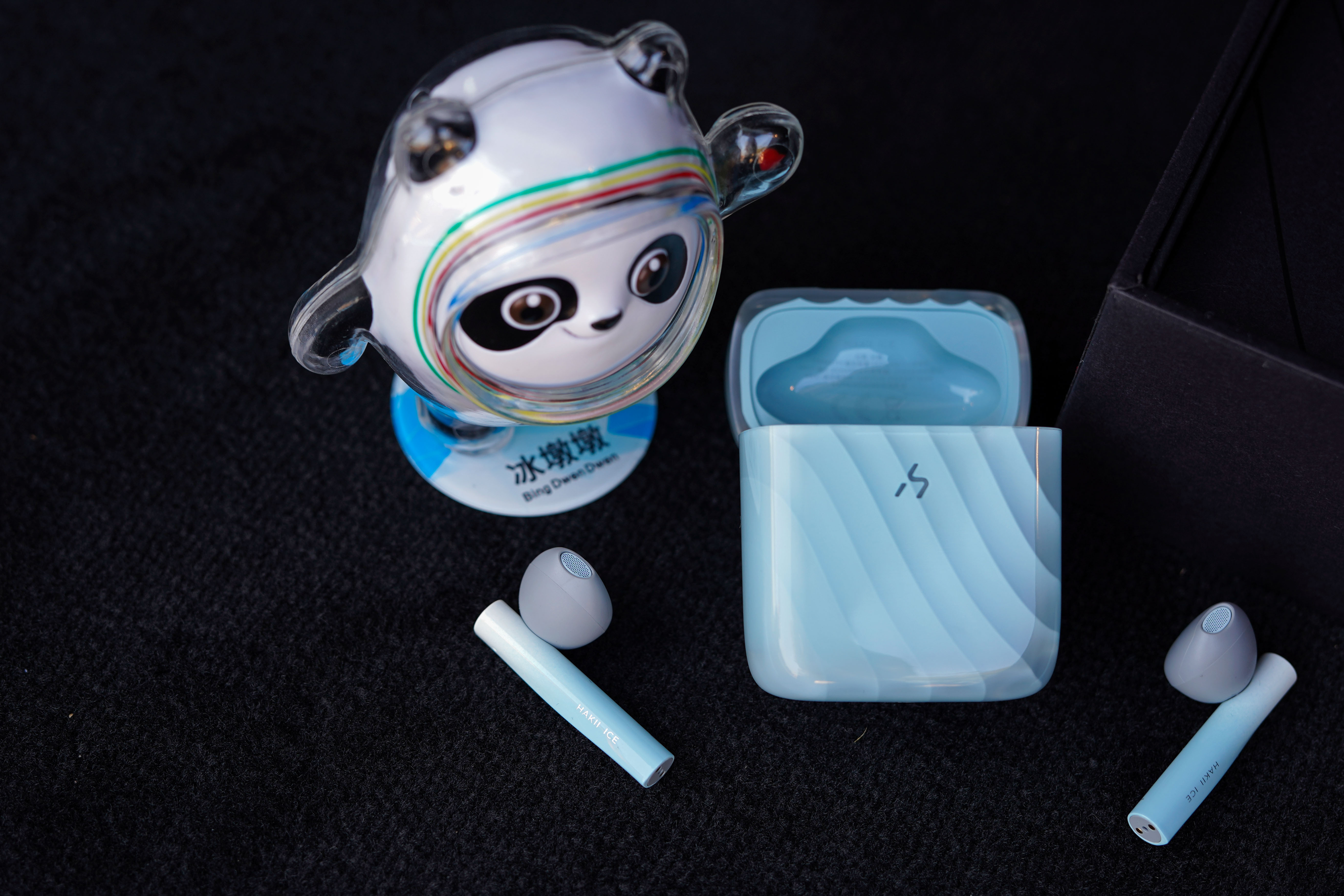 大师加持，冰封美学，HAKII ICE哈氪零度真无线蓝牙耳机体验
