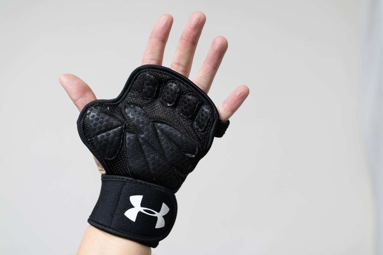 野小兽m2动感单车+健腹轮+健身手套—我的减重装备+饮食清单