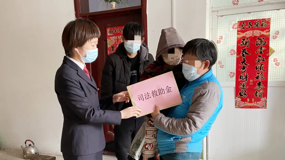 【身边的榜样】她,无锡“最美法治人物”!