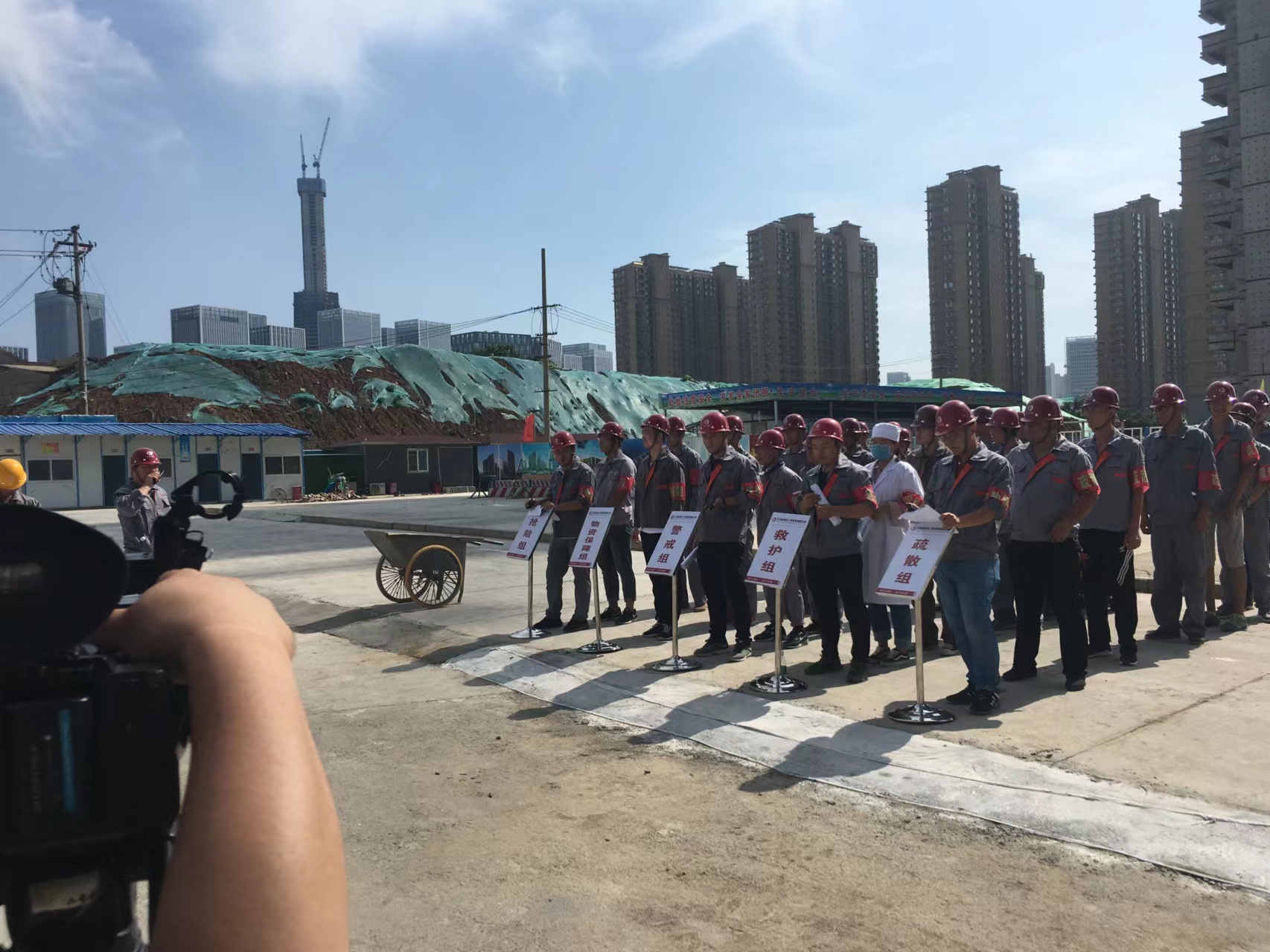 山东/济南建筑消防演练视频直播拍摄–山东影视制作中心-山东济南宣传片拍摄|广告片|微电影|视频|纪录片|动画拍摄制作【山东影视制作中心】