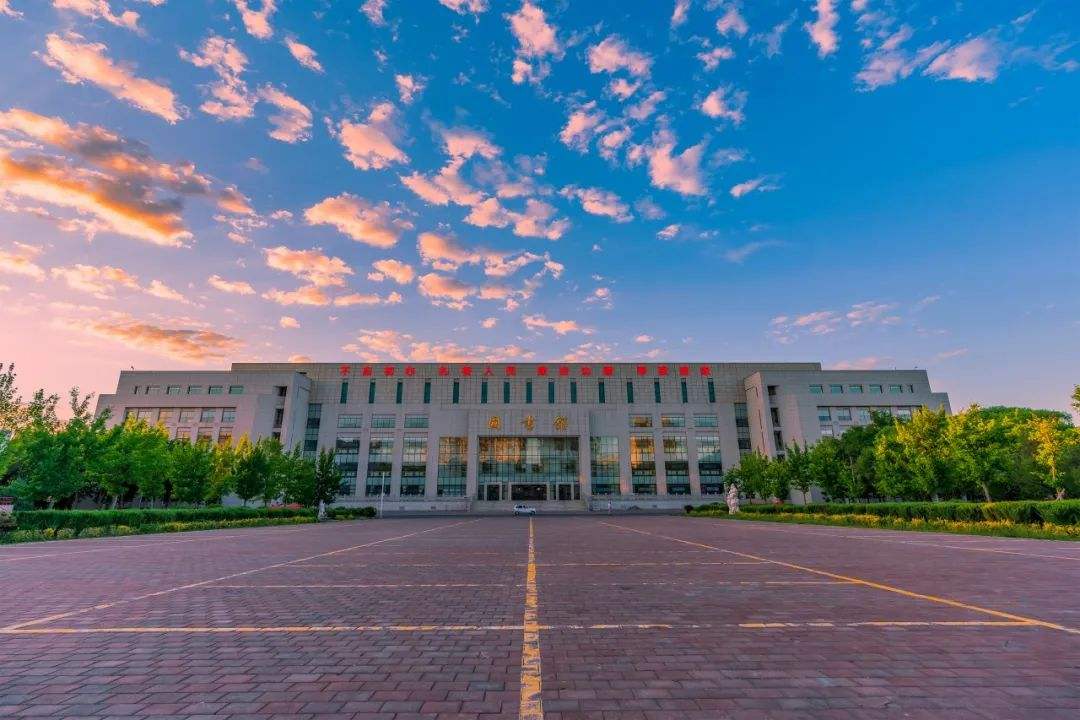 2022年新疆自治区大学排名最新出炉：新疆大学继续领跑