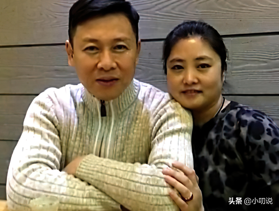 演员胡亚捷：与妻子3次闹离婚，结果越闹感情越深，如今幸福美满