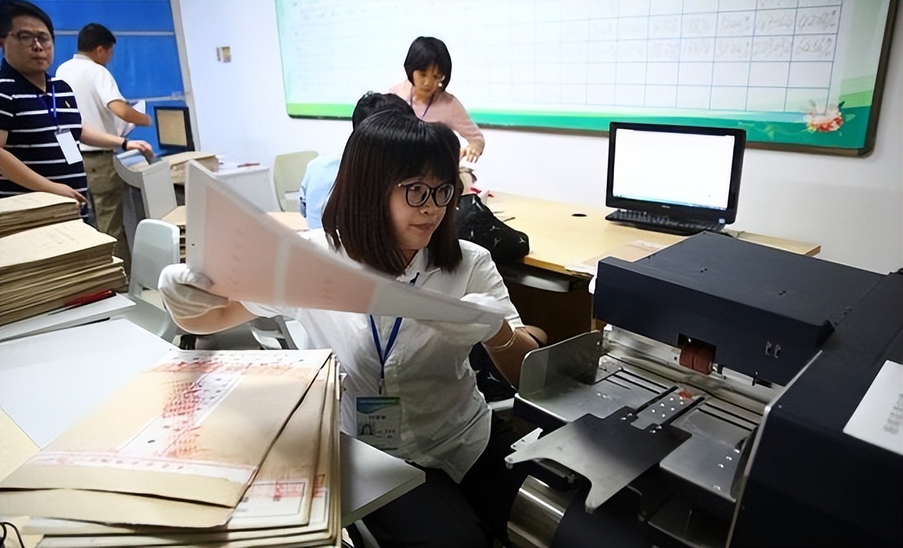 看了高考阅卷全过程才知道，学生的冤枉分都丢在哪，现在改还不晚