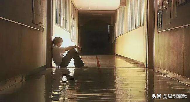 2014年，刺死校园霸凌者的15岁三好学生，出狱后梦想成为一名律师