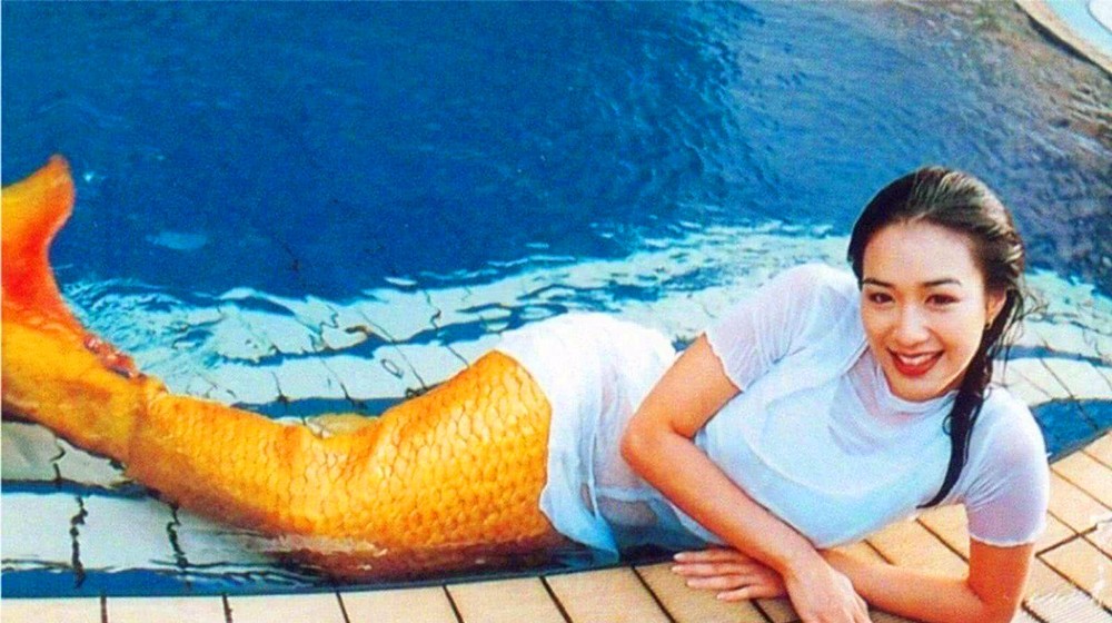 女星嫁“小老公”，被嘲像母子、婆婆公开嫌弃，后悔曾经的选择吗