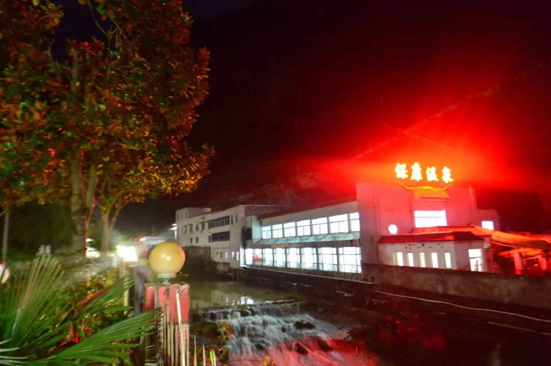 向寒冷开“泡”!超全的湖北冬日温泉,你去过几个?