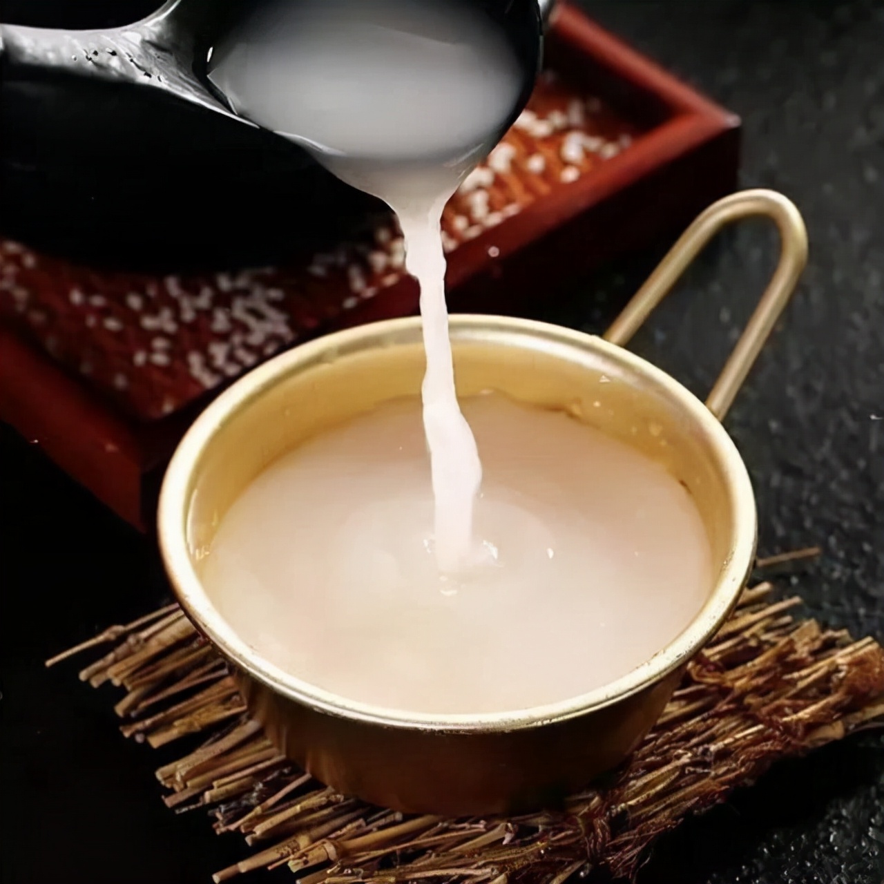 北方与南方过年的习俗有什么不一样？