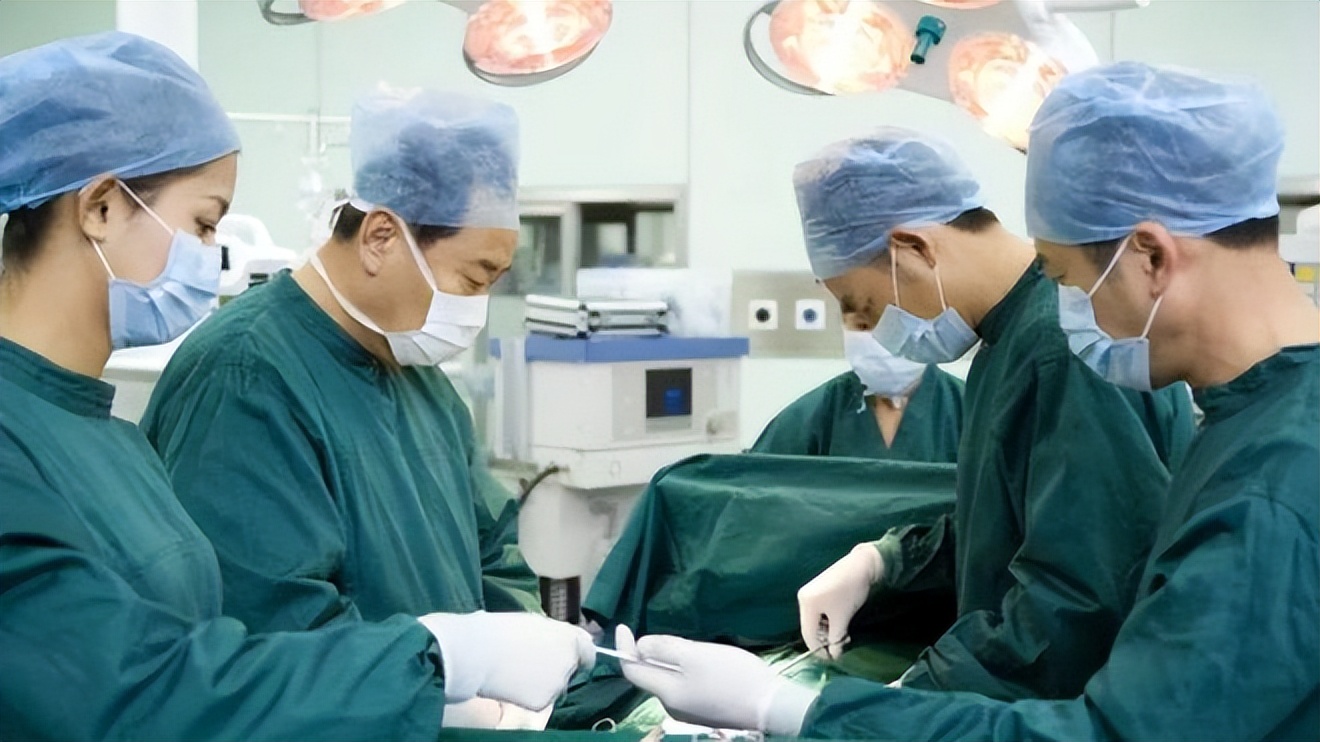 教师和医生有“天壤之别”，学生选择要谨慎，别不小心“掉坑里”