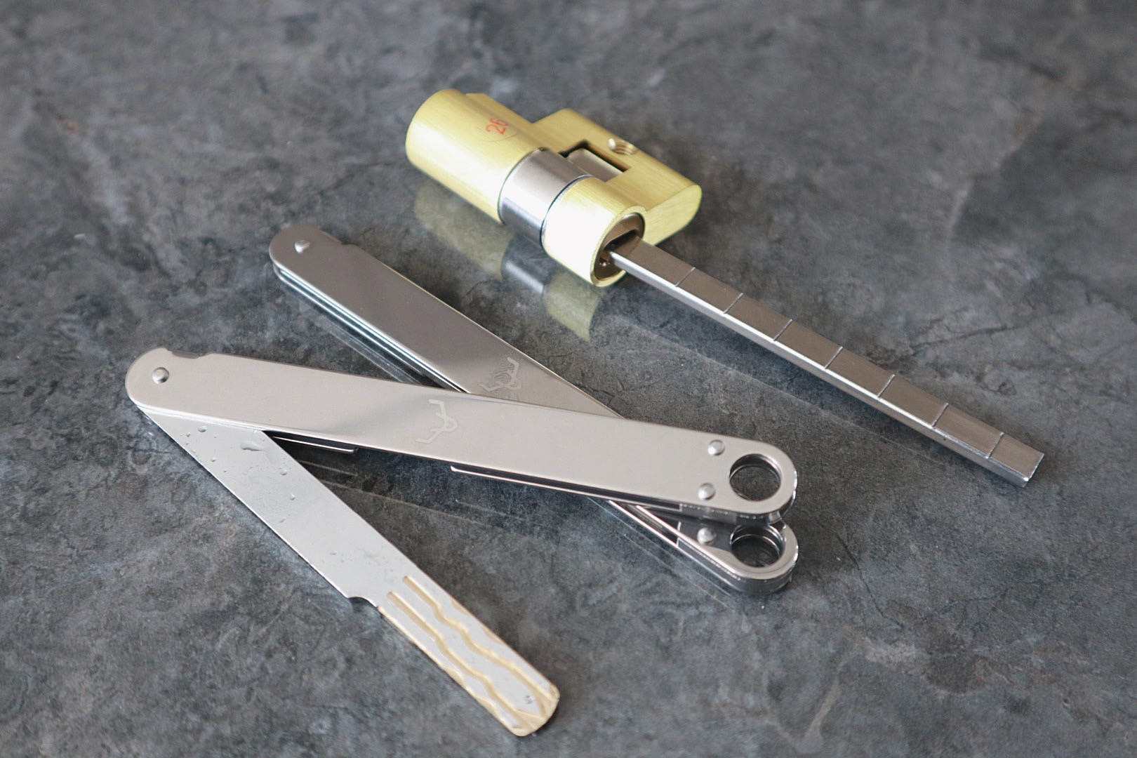 指纹锁被淘汰，指静脉秒开？鹿客S50M智能锁体验