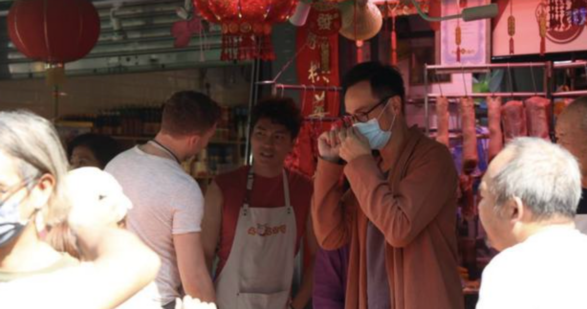 男星陈豪几乎24小时戴口罩！连睡觉都不摘下，出门戴两层十分严格