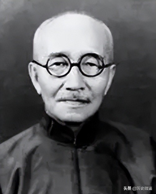 1949年毛主席看民主党名单时，指着一人：张老板当年是我的上级