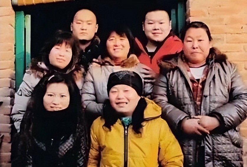 “好媳妇”郑敏：用一巴掌扇醒岳云鹏，还为他的5个姐姐买房买车