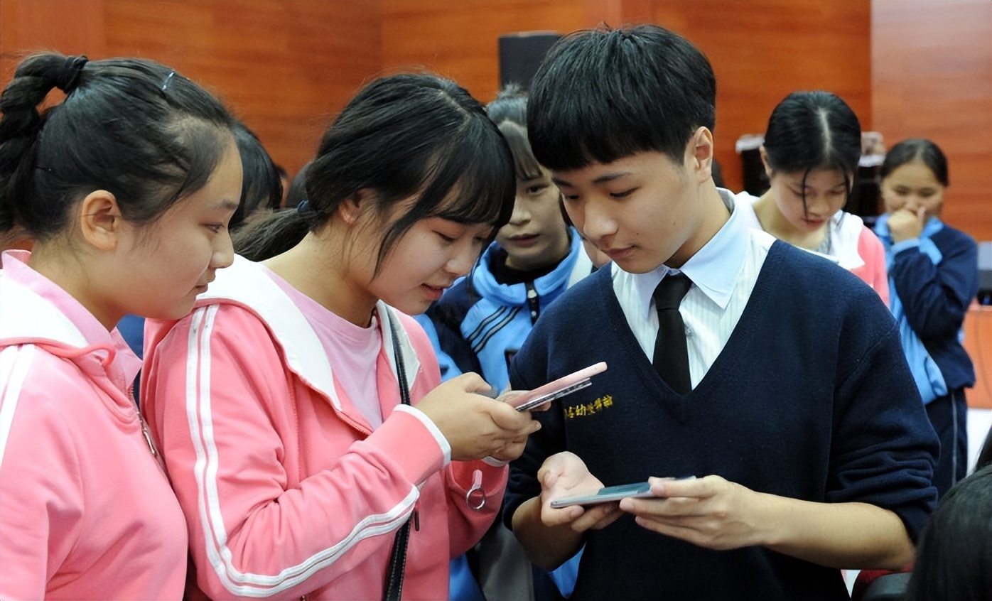 选院校和专业是有口诀的，2022考生记得提前收藏，有不同选择标准