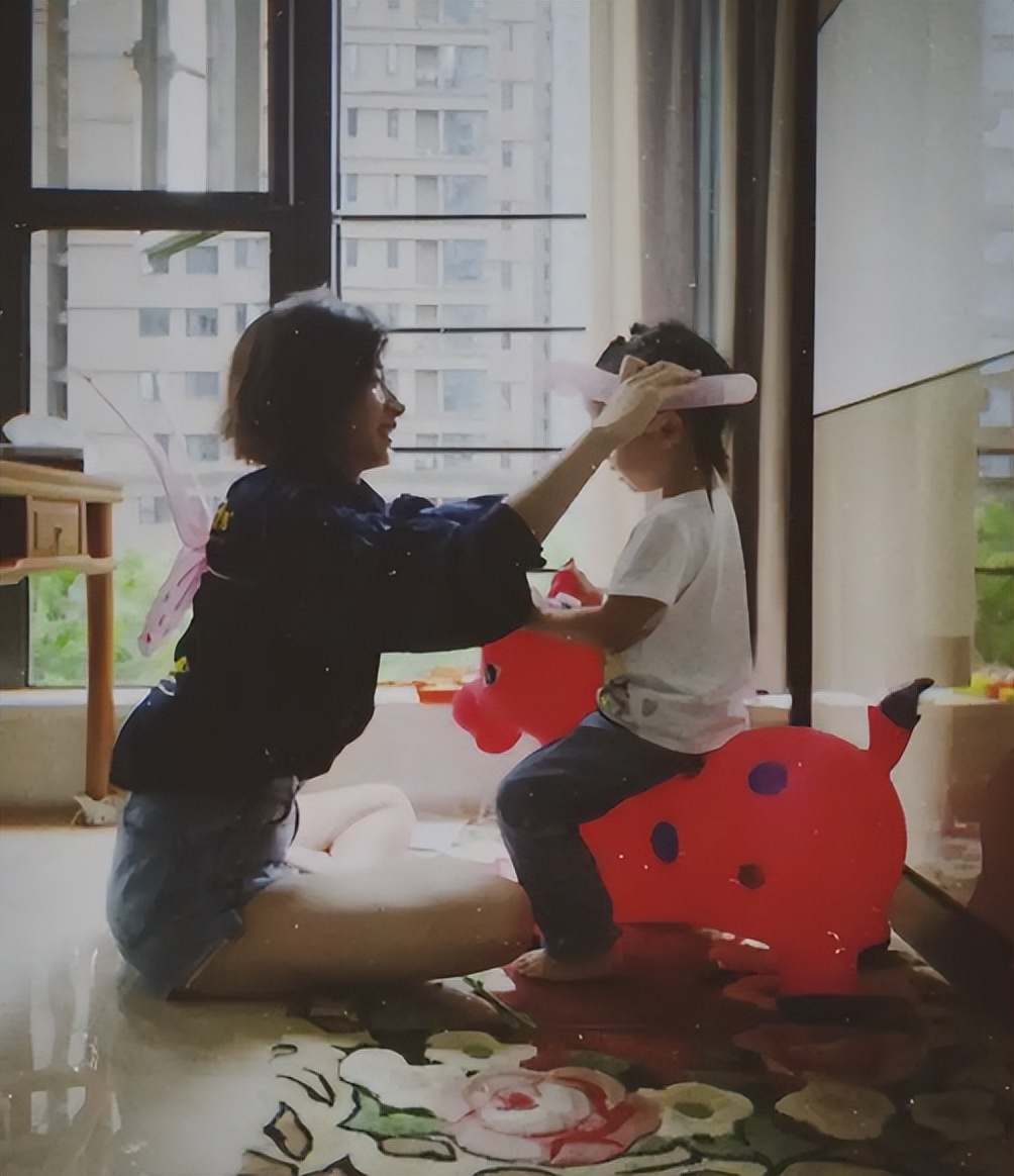 7位嫁给普通人的女星，比起嫁入豪门，她们的爱情更让人安心