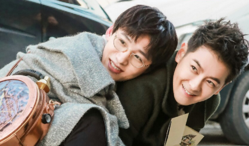 娃娃脸我只服这12位明星！有人30岁还能演高中生，个个青春永驻