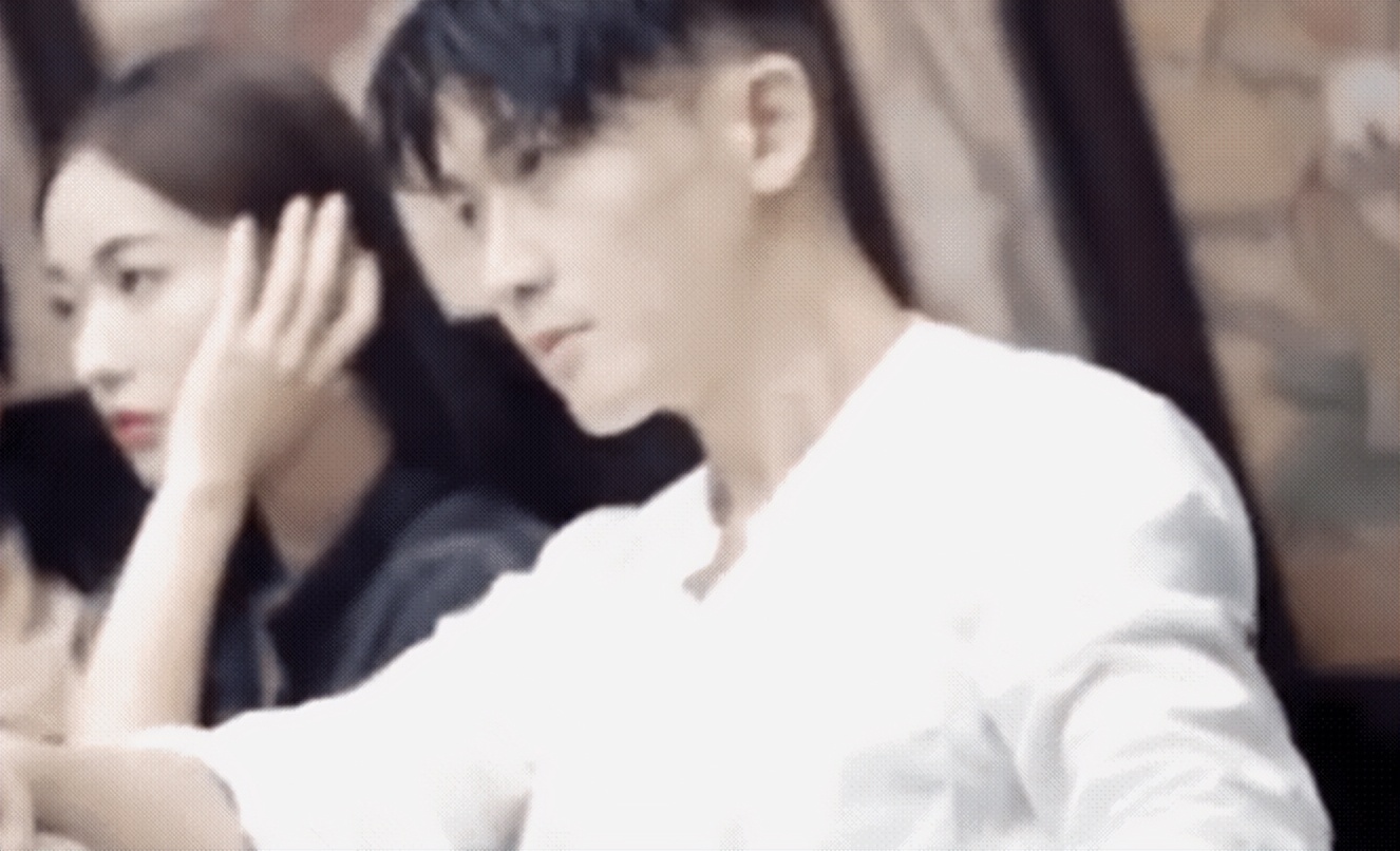 颜值不高别挑战“泡面头”，这8位男星告诉你，啥叫泡面头也好看