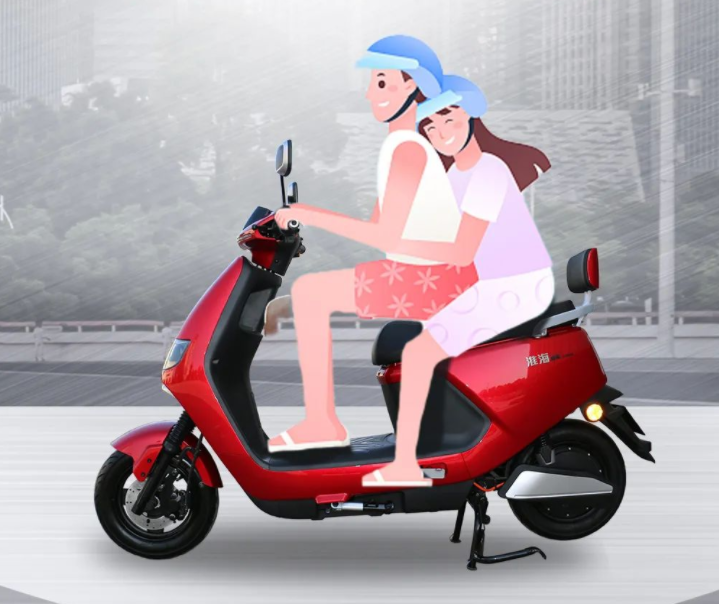 可手机投屏，续航200公里！淮海新款电动车，雅迪、九号都有压力