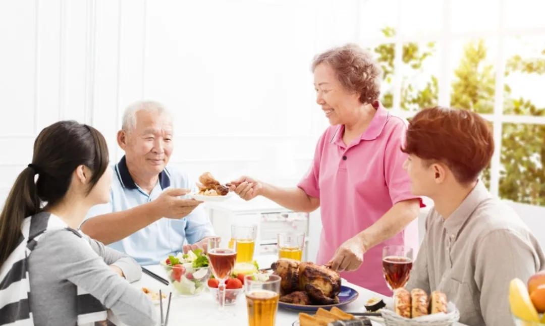 一饭之恩，教导之恩，朋友之恩…2022带着感恩继续