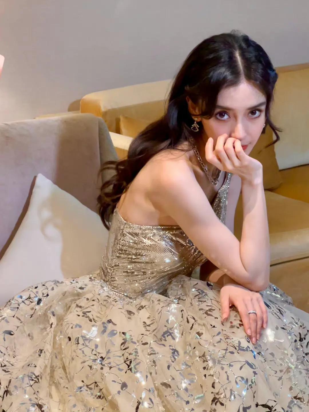 赵丽颖、杨颖、唐艺昕最好看的礼服合集，美若天仙，令人如痴如醉