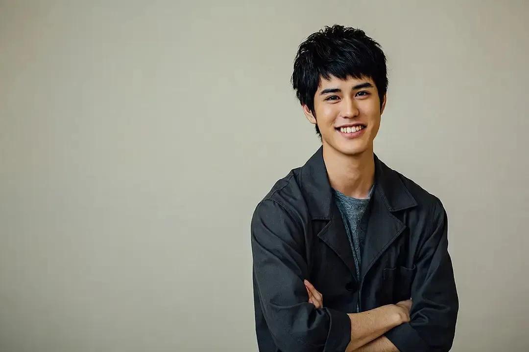 还挺帅的祖父:三国连太郎1923年1月20日 演员神田沙也加1986年10月1日