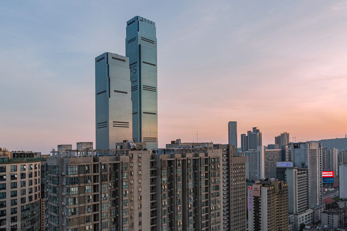 2022年中国二十大摩天高楼——东部地区几近包揽