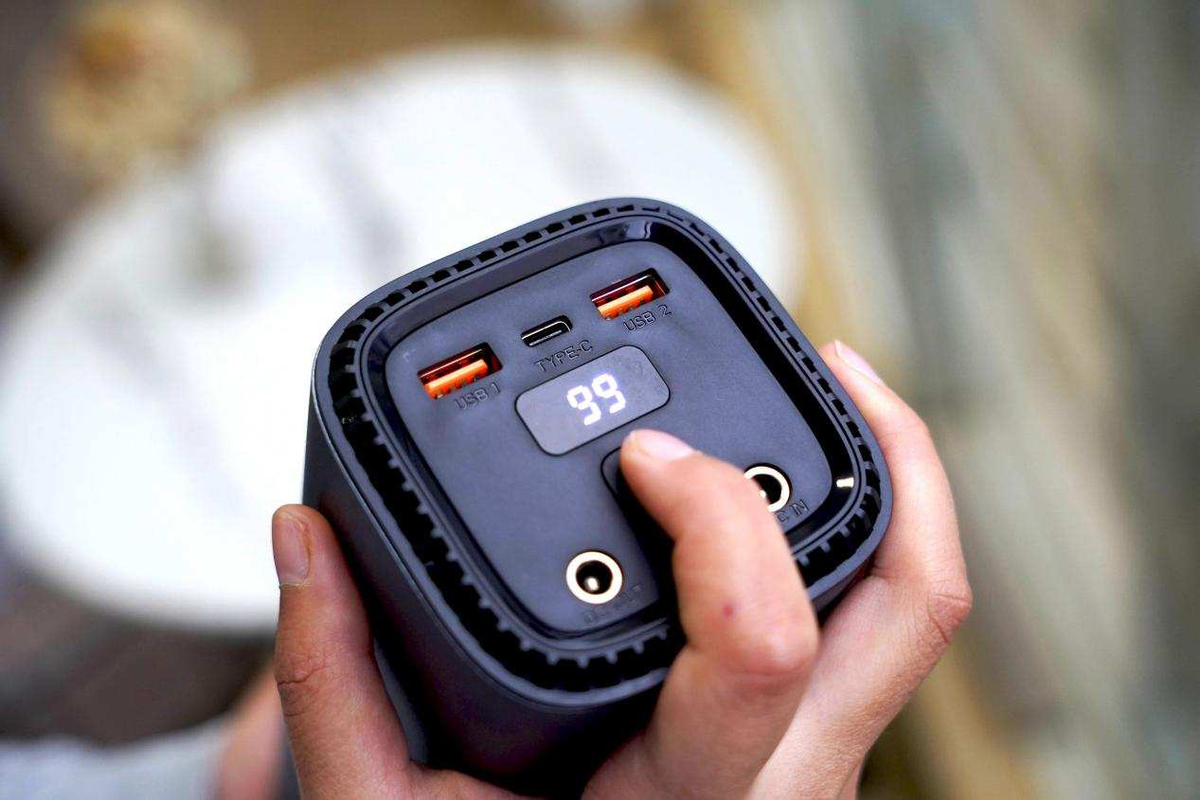 开启户外用电新方式 奥睿科150W户外电源 便携全能供电小助手