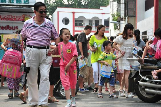 南昌这2所大学臭名昭著，早已被全面点名曝光，家长报考需谨慎